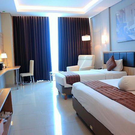 Pasar Baru Square Hotel Bandung Exterior foto