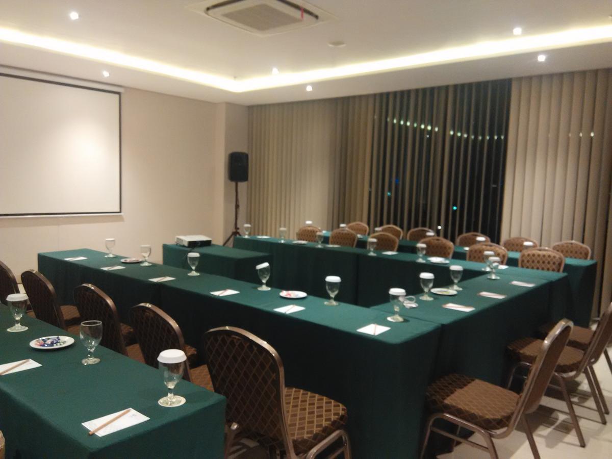 Pasar Baru Square Hotel Bandung Exterior foto